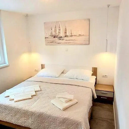 Capital Apartments Trogir Exterior photo