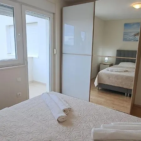 Capital Apartments Trogir Exterior photo